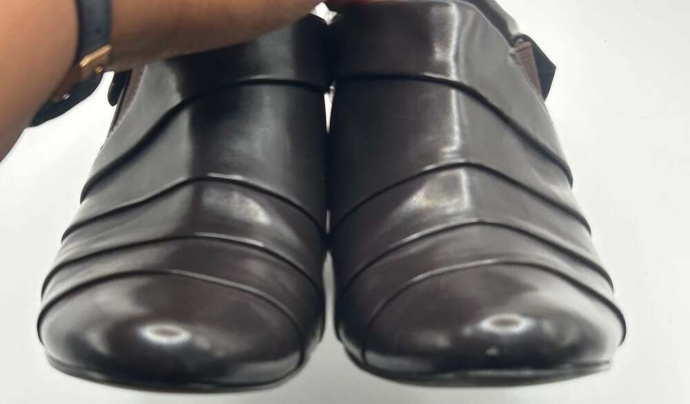 Brown Heeled Ankle Booties Size 8M - Picture 5 of 8